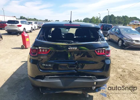 2023 Jeep Compass Sport 4X4 из США, поврежденный, VIN 3C4NJDAN5PT570934